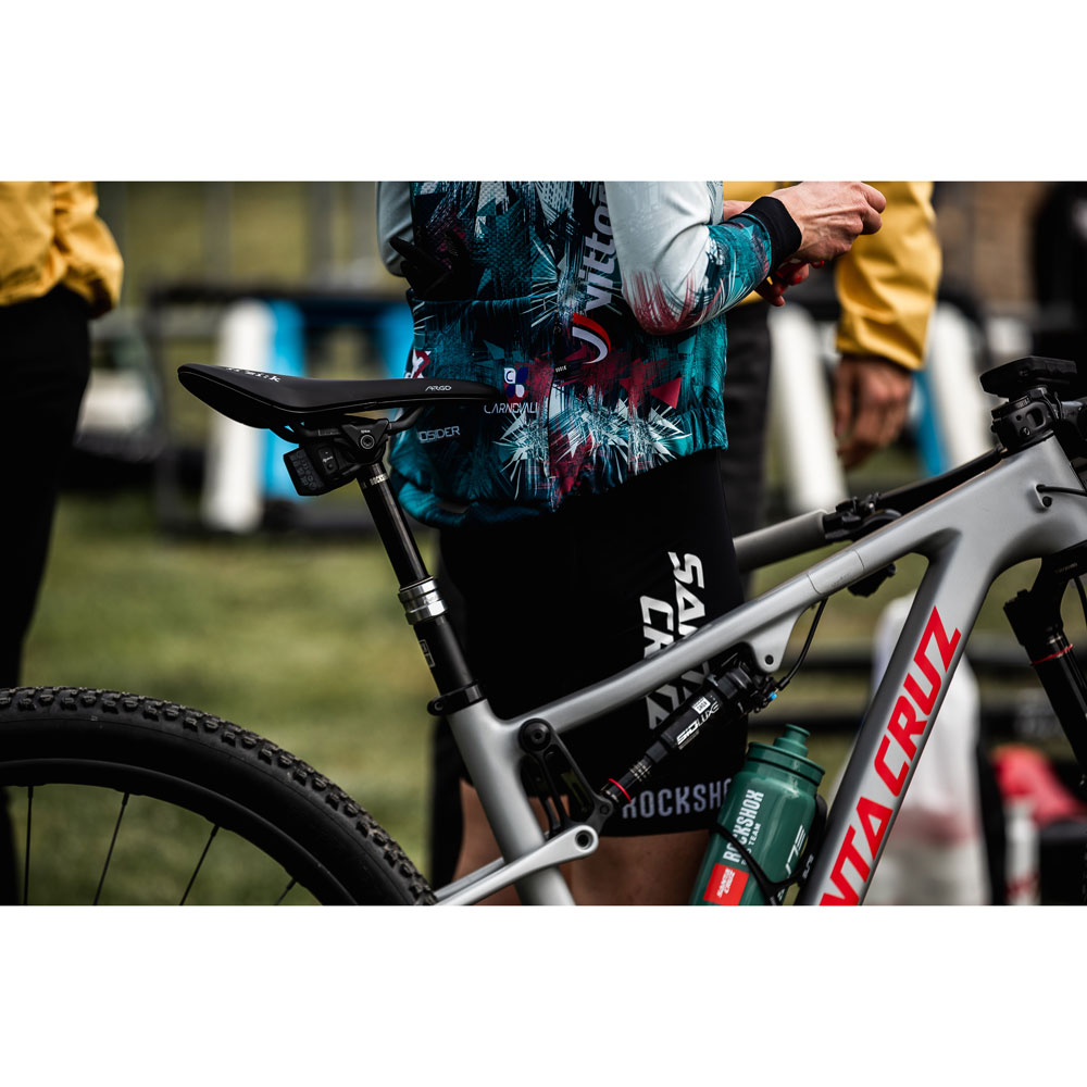 FIZIK 「フィジーク」 ARGO TEMPO R3 KIUM 150mm サドル / 大宮店