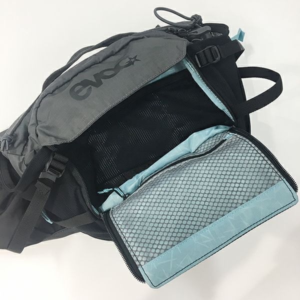 イーボック HIP PACK PRO 3L マルチカラー ヒップバッグ | バッグ