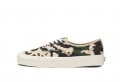 AUTHENTIC 44 DX VN0A38ENVKY