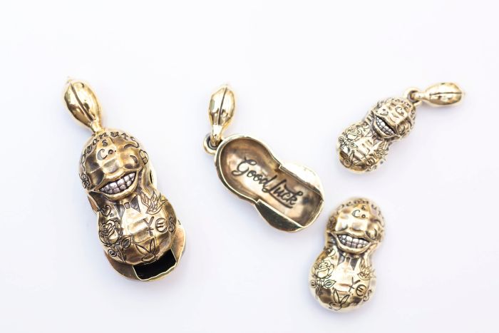 NORMAL TATOO PEANUTS   (slide) bsxsv M size