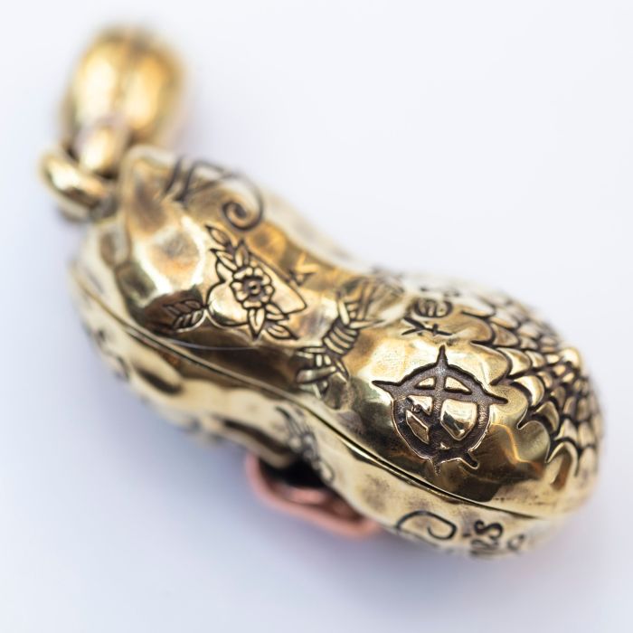 BERO TATOO PEANUTS (slide)  BS��CP M size