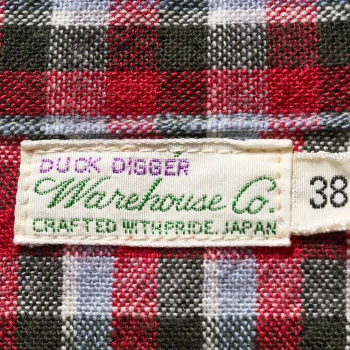 Lot 3056 SHORT SLEEVE CHECK WORK SHIRTS B��  