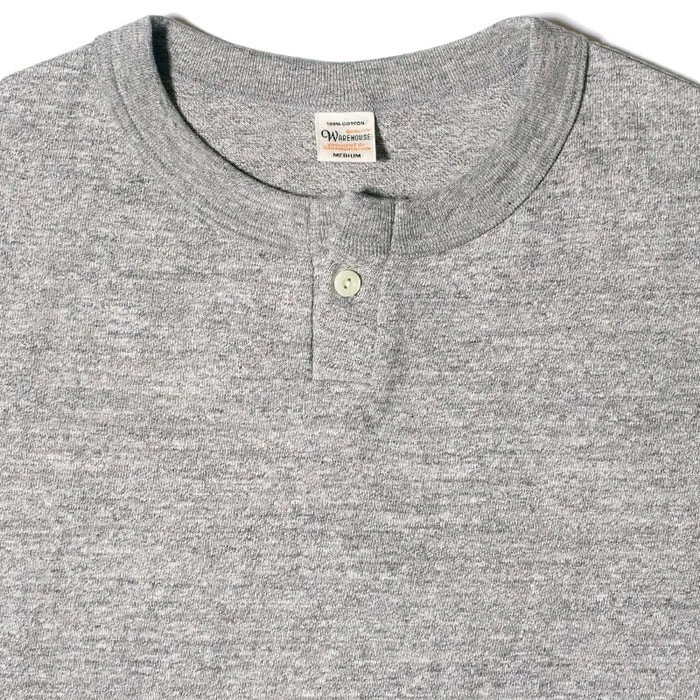 Lot 4082 1BUTTON HENLEY NECK TEE