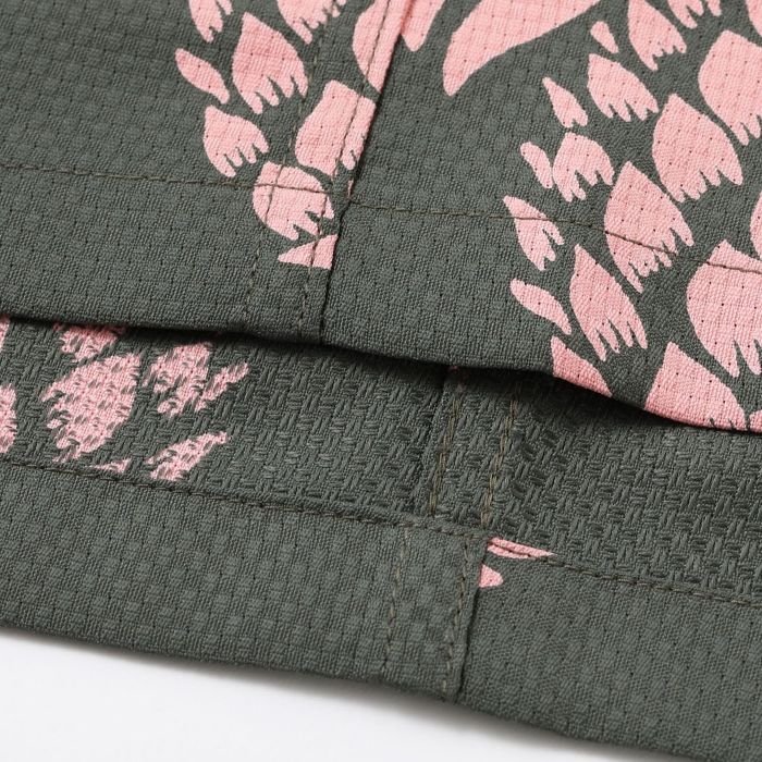 Lot No. DK39398 /  DUKE KAHANAMOKU COOLMAX��� HAWAIIAN SHIRT ��DUKE'S PINEAPPLE��