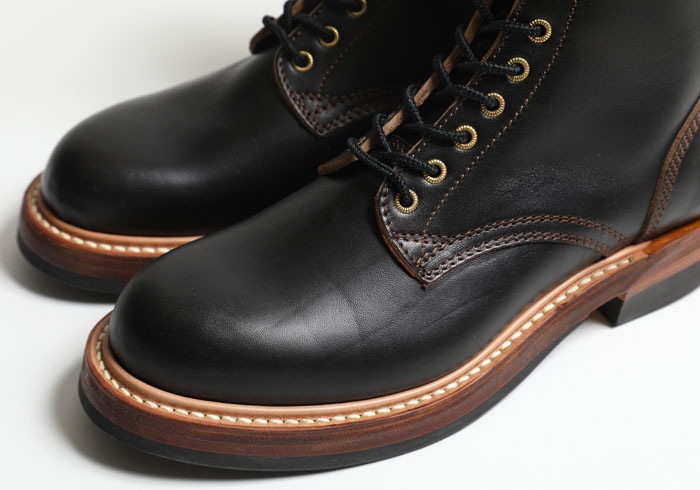 LACE UP WORK BOOTS