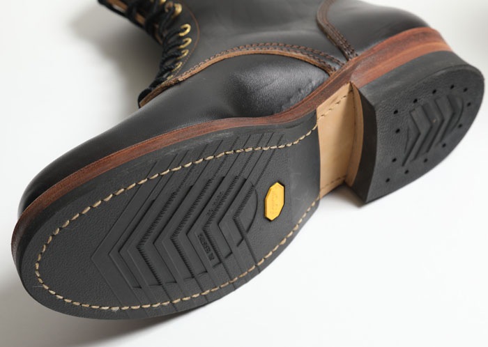 LACE UP WORK BOOTS