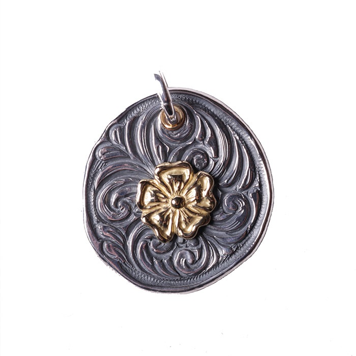 LARRY SMITH ラリースミス 18K ROSE L KARAKUSA MEDAL ネックレストップ  18K GOLD ROSE PENDANT, SMALL | LARRY SMITH(ラリースミス