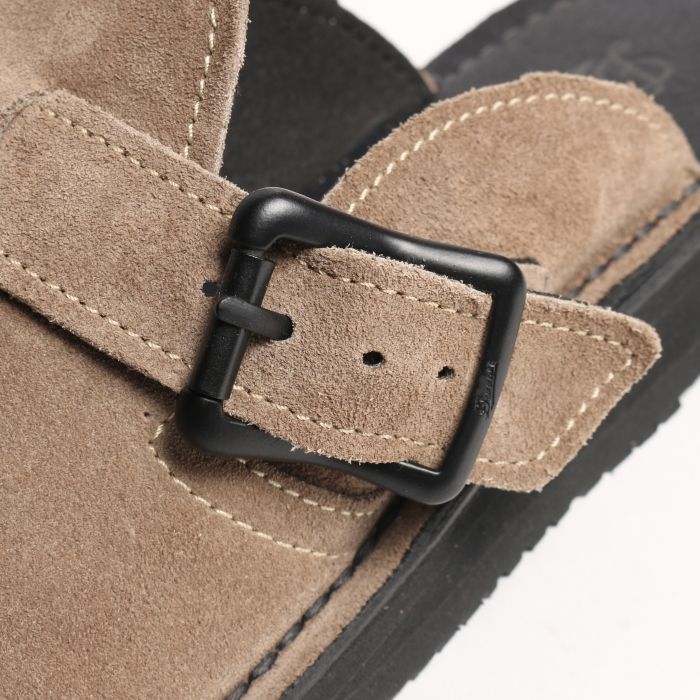 ELIOT SANDAL