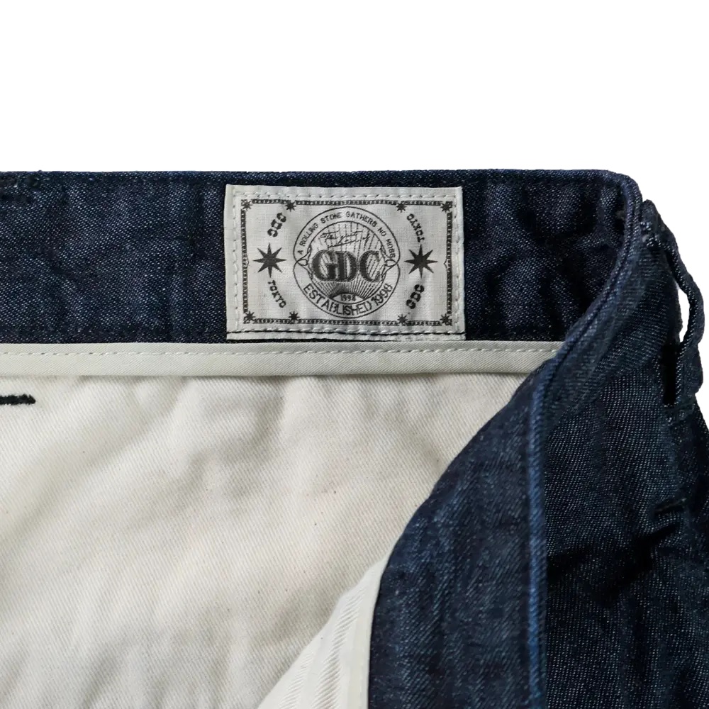 ��26AW��GFC1001 Big Denim Tuck Trousers