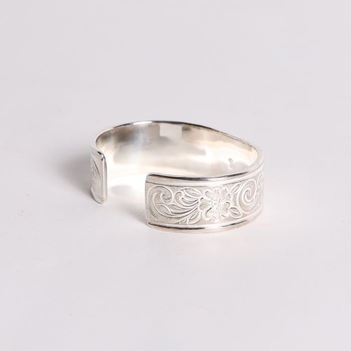 BR-0211 KARAKUSA ROSE BRACELET 18mm WIDE
