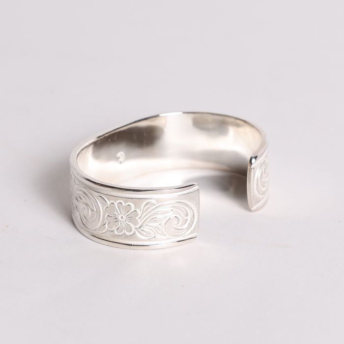 BR-0211 KARAKUSA ROSE BRACELET 18mm WIDE