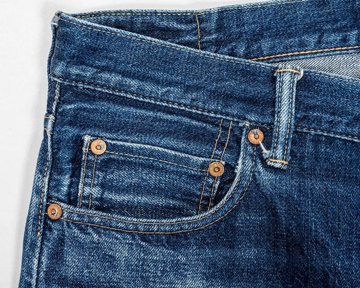 Lot 801 STRAIGHT JEANS