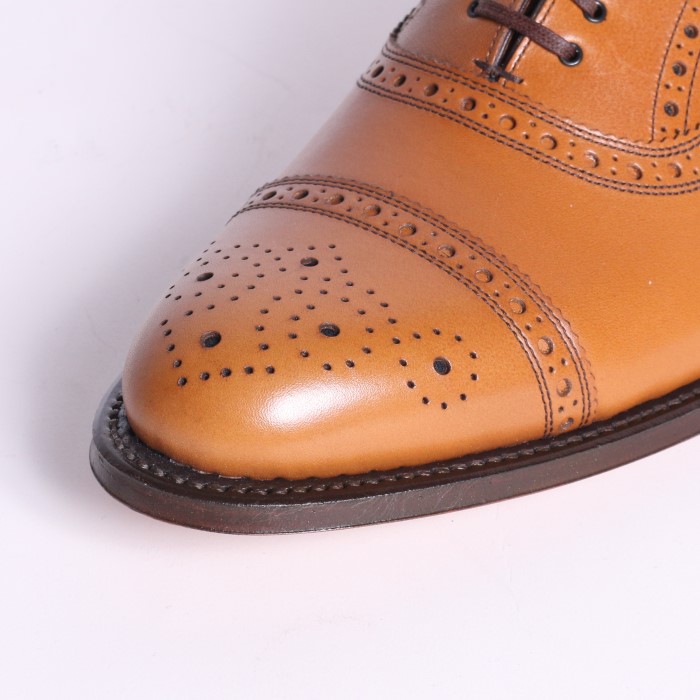 SEMI BROGUE OXFORD SHOES