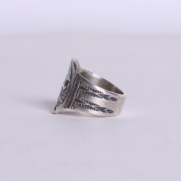 C-2 INDIAN SKULL RING M