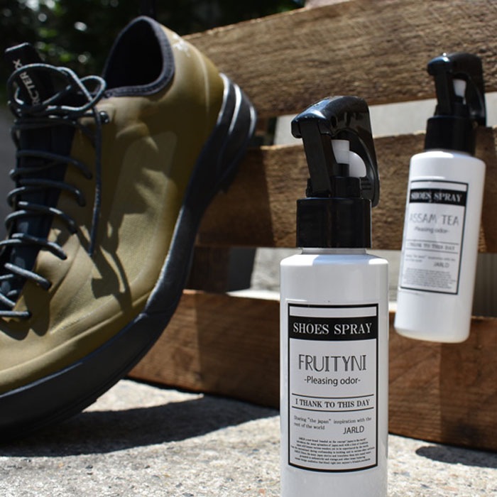 SHOES SPRAY