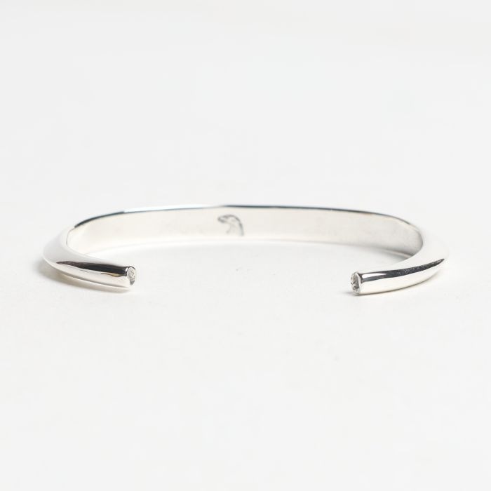 BR-0093 LADIE��S THIN TRIANGLE BRACELET (LEAF)