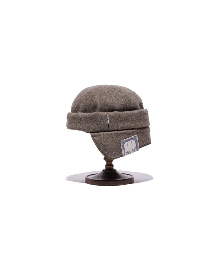 FLAP ROLL CAP