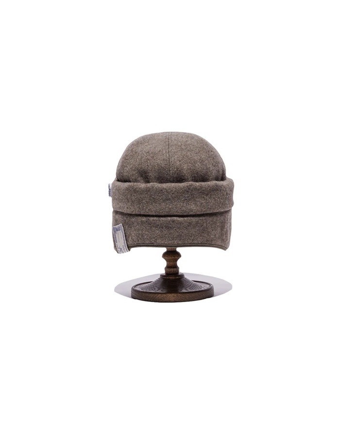 FLAP ROLL CAP
