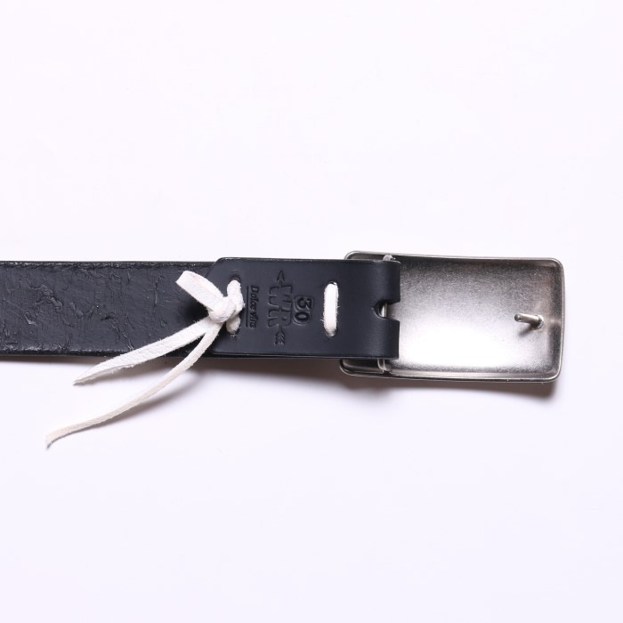 PLATE BUCKLE BENDS LEATHER BELT