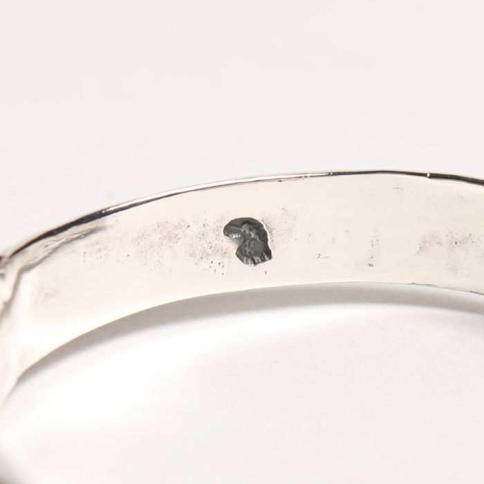 BR-0163 FLAT LEAF TRIANGLE BRACELET