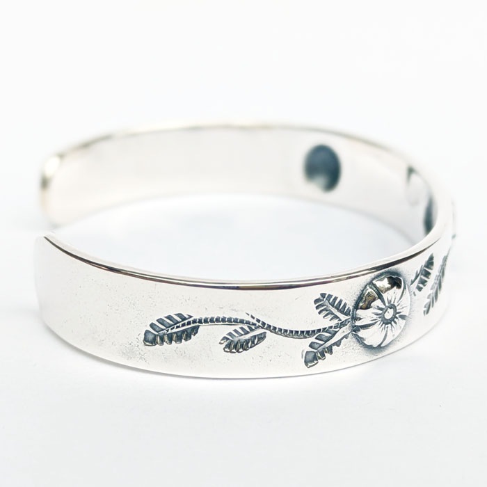 BR-0179 FLOWER BRACELET