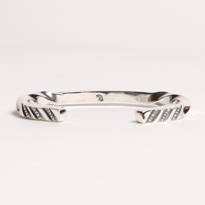 BR-0138 SQUARE WIRE TWISTED BRACELET (6 LINES)