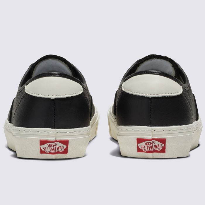 AUTHENTIC LEATHER VN000CZKBLK
