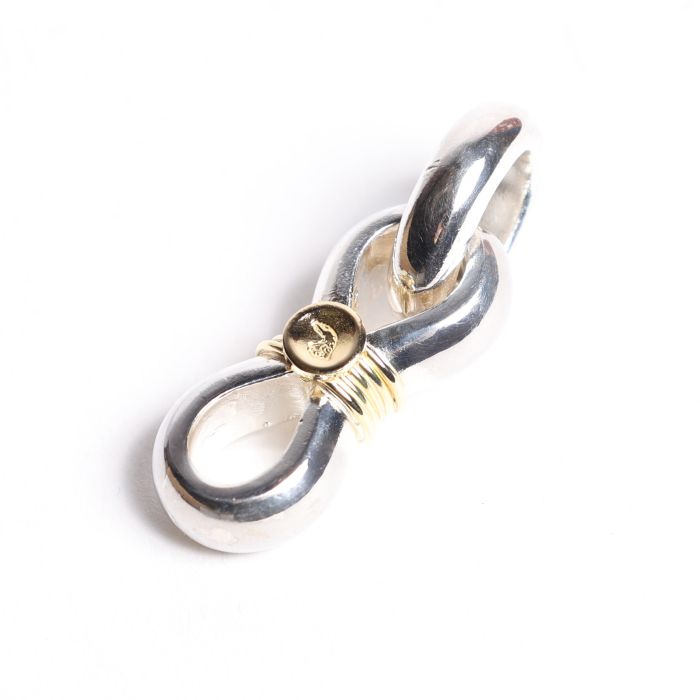 NL-0199 LUCK PENDANT (18K GOLD ACCENT)