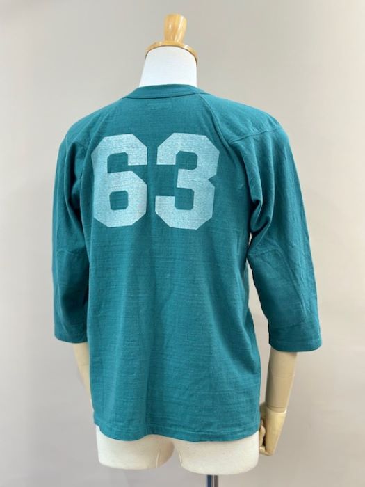 LOT1690 RAGLAN SLEEVE FOOTBALL TEE