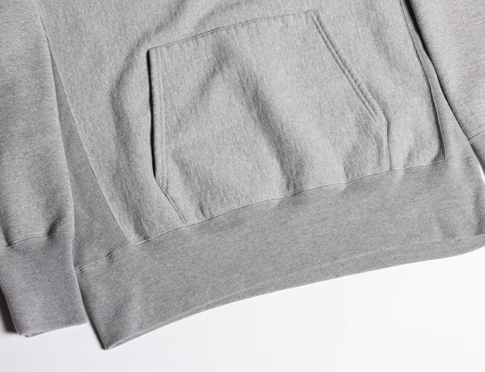 RW HOODIE 26-01