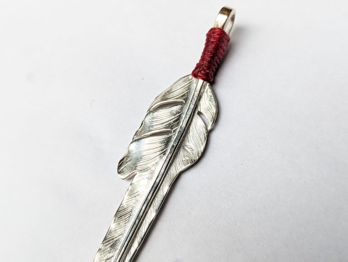 EFNL-0028 RED LACE CUSTOM KAZEKIRI FEATHER LEFT