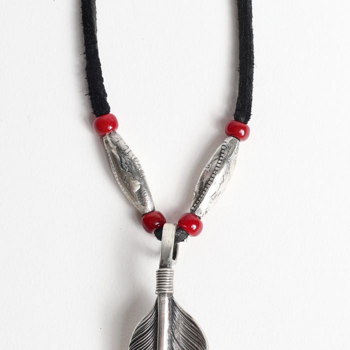 92 SPECIAL MORGAN,FEATHER(BACK EAGLE SKULL)