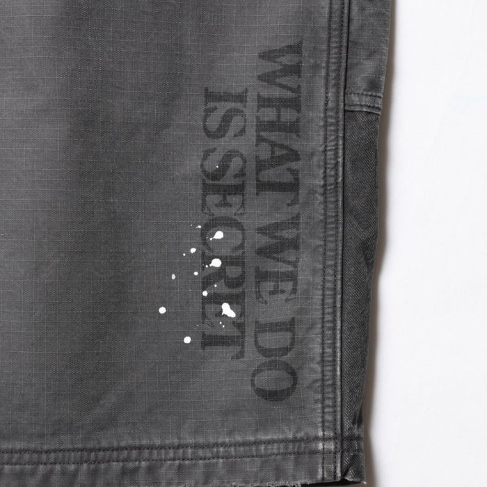 HANDWRITING CANVAS WORK SHORTS