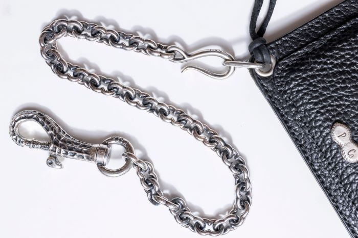 PEANUTS WALLET CHAIN plane