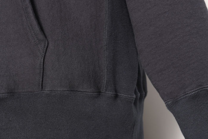 RW HOODIE:YIELD