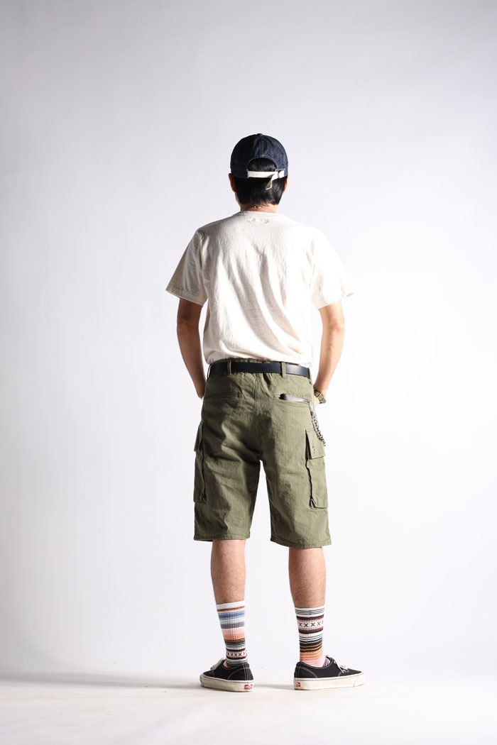 W-44 SHORTS