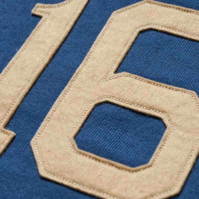 Lot 5913 LONG SLEEVE FOOTBALL TEE NO.16