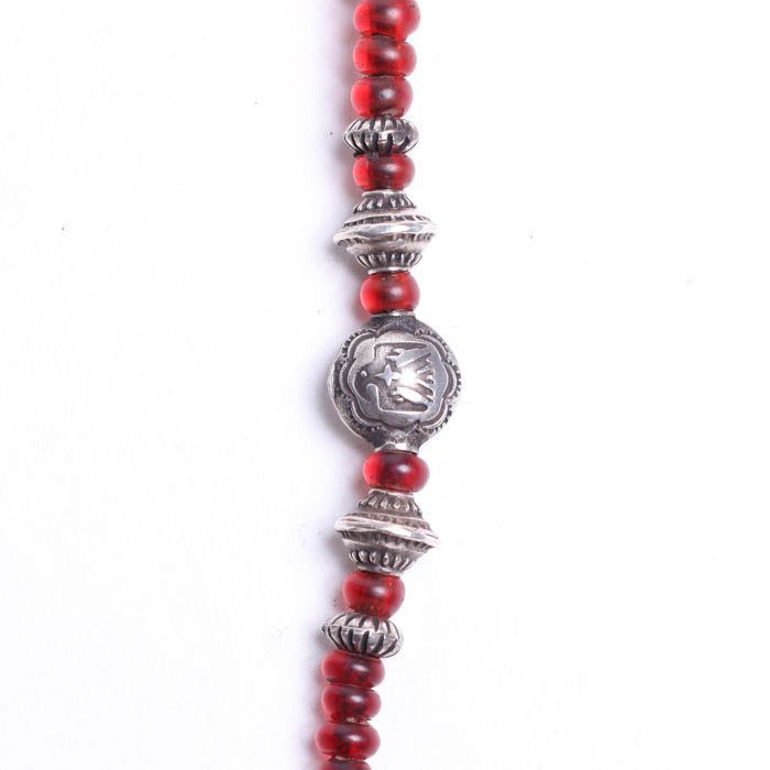 20.22 ANTIQUE SEEDBEADS NECKLACE