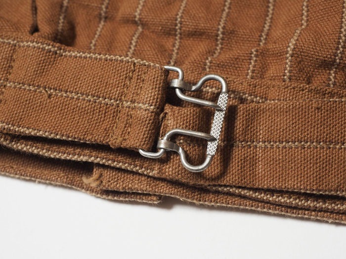 Lot 2214 1880 HEAVY LEATHER BOUND BROWSE