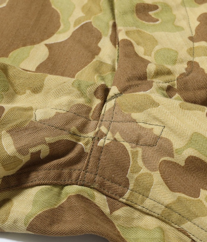 Lot No. BR42585 / TROUSERS, HERRINGBONE TWILL, CAMOUFLAGE