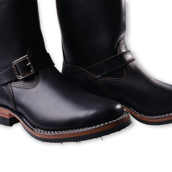 MISTER LOU 7600 -Black Horsehide-