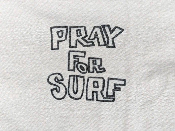 Lot 4064 PRAY FOR SURF