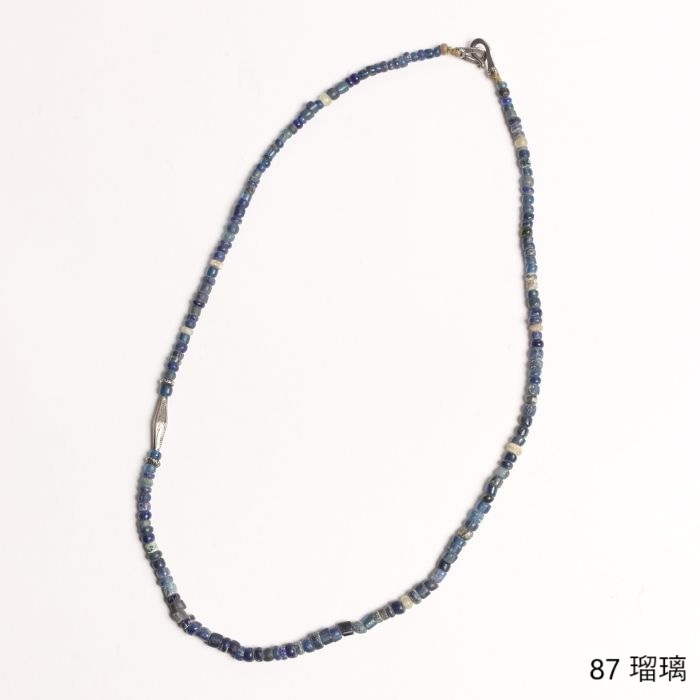 87.88 INDIAN PACIFIC BEADS NECKLACE
