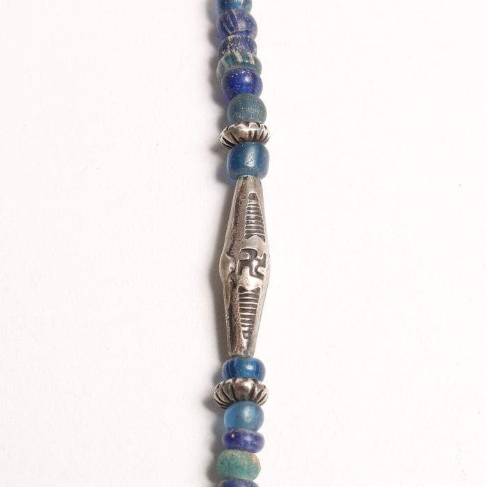 87.88 INDIAN PACIFIC BEADS NECKLACE