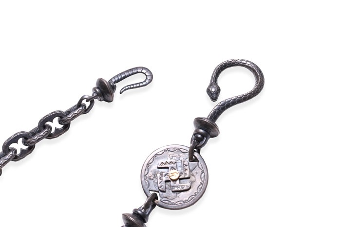 SLINGSHOT SWASTIKA WALLET CHAIN
