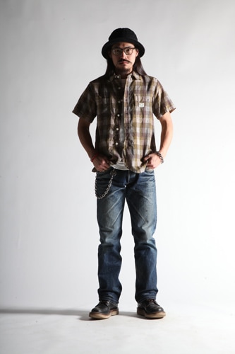 SLINGSHOT SWASTIKA WALLET CHAIN