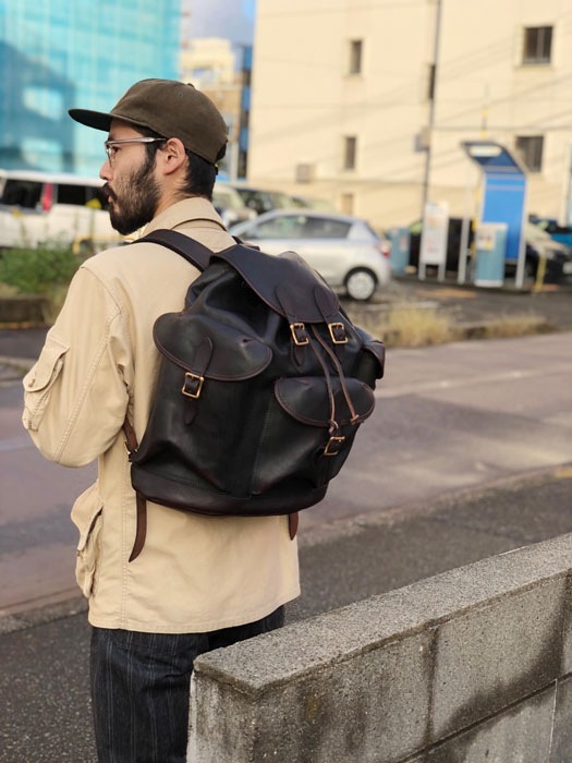 VS-204L LEATHER ARMY RUCKSACK