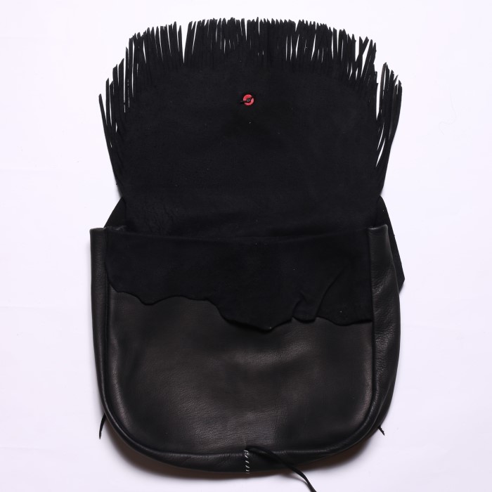 LT-0022 FRINGE BAG L