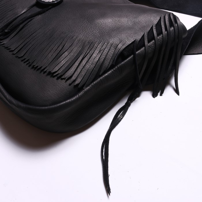 LT-0022 FRINGE BAG L