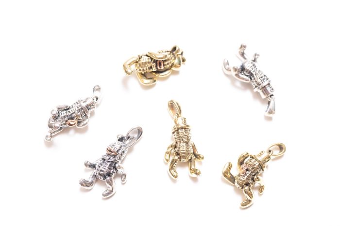 TEDDY PEANUTS (brass)